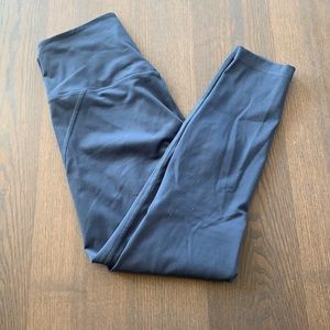 girlfriend navy high rise  legging small
